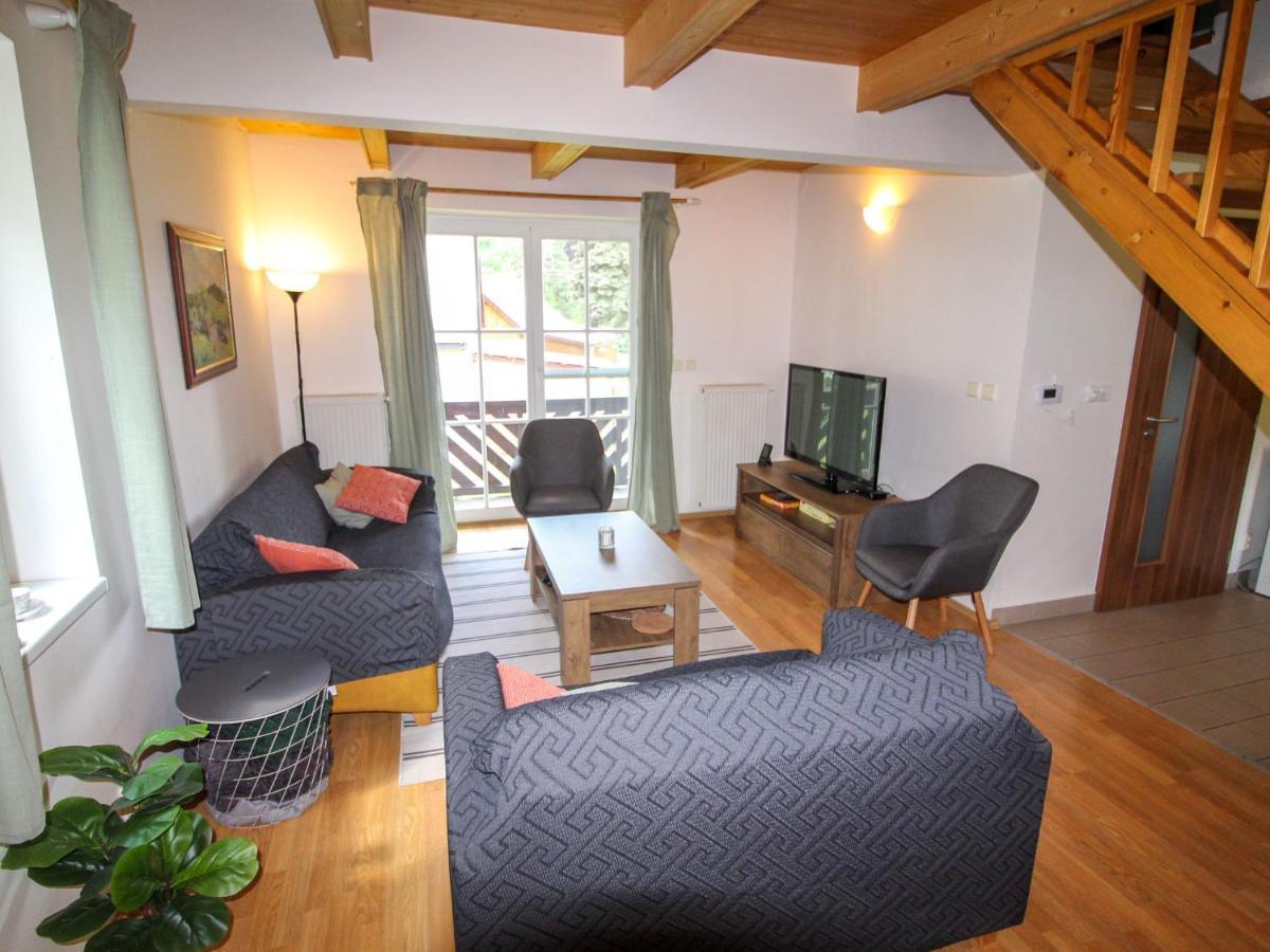 Holiday Home Holiday Hill 26 By Interhome Cista  エクステリア 写真
