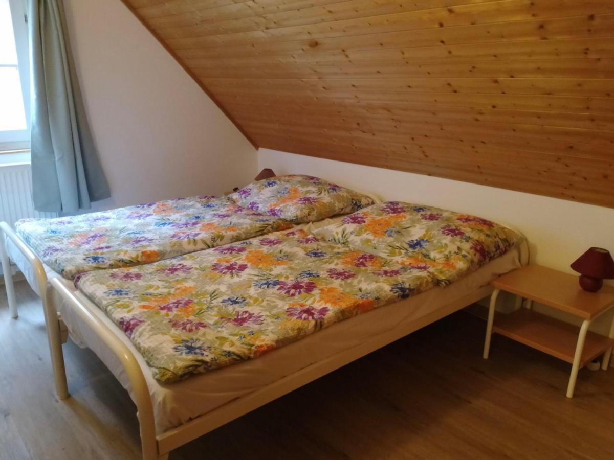 Holiday Home Holiday Hill 26 By Interhome Cista  エクステリア 写真