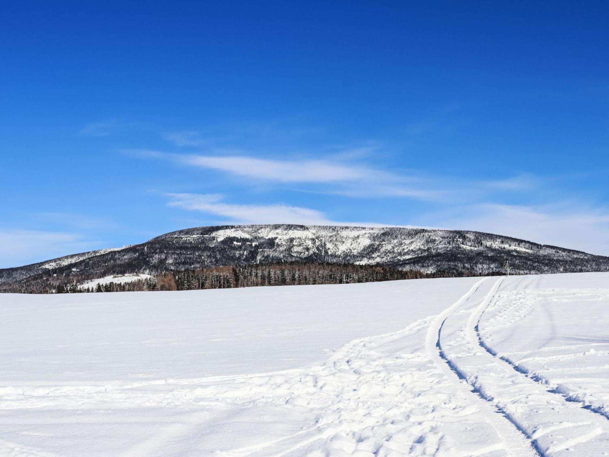 Holiday Home Holiday Hill 26 By Interhome Cista  エクステリア 写真