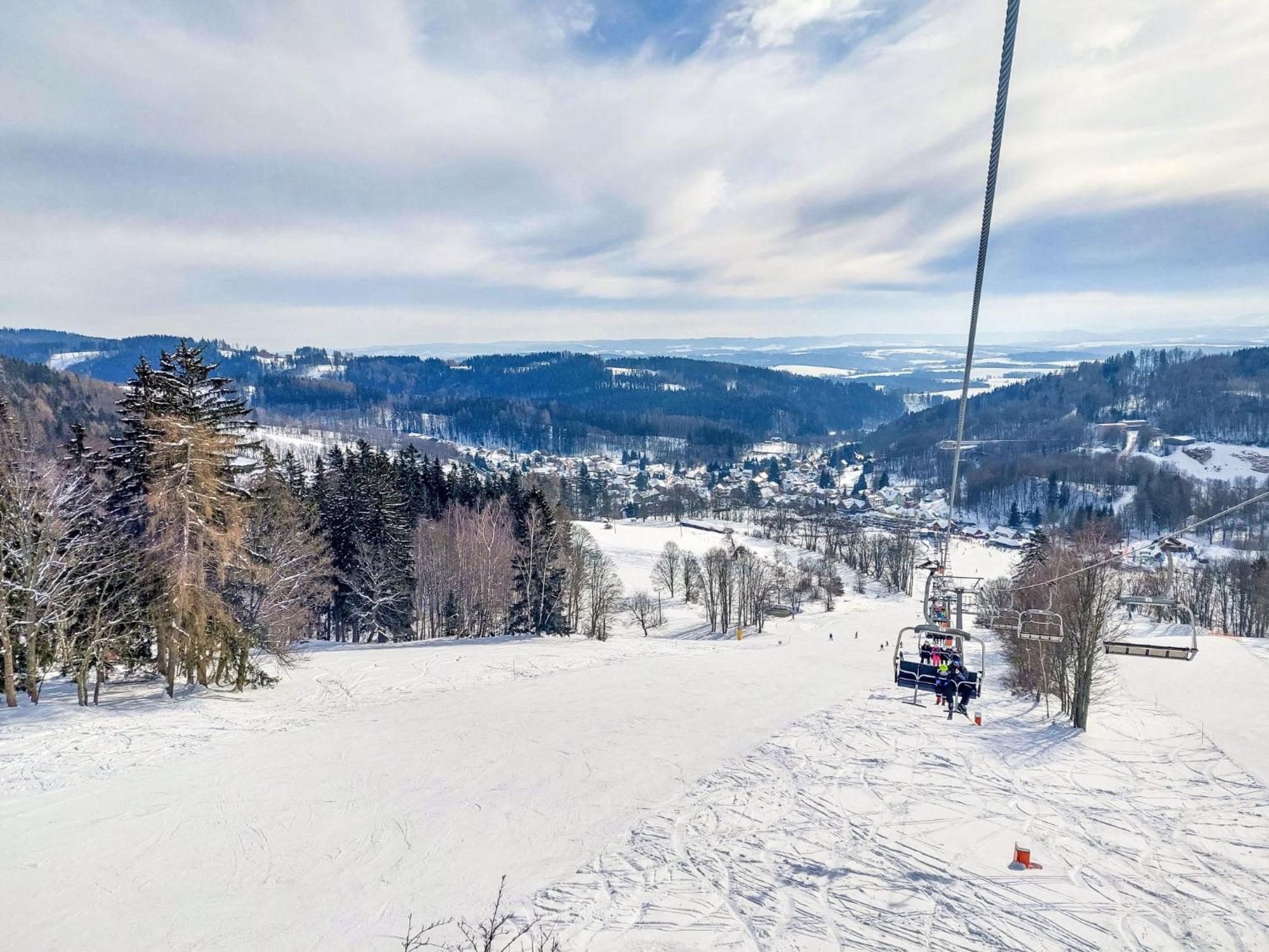Holiday Home Holiday Hill 26 By Interhome Cista  エクステリア 写真